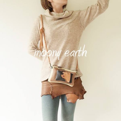 moony earth���ե����Хå�